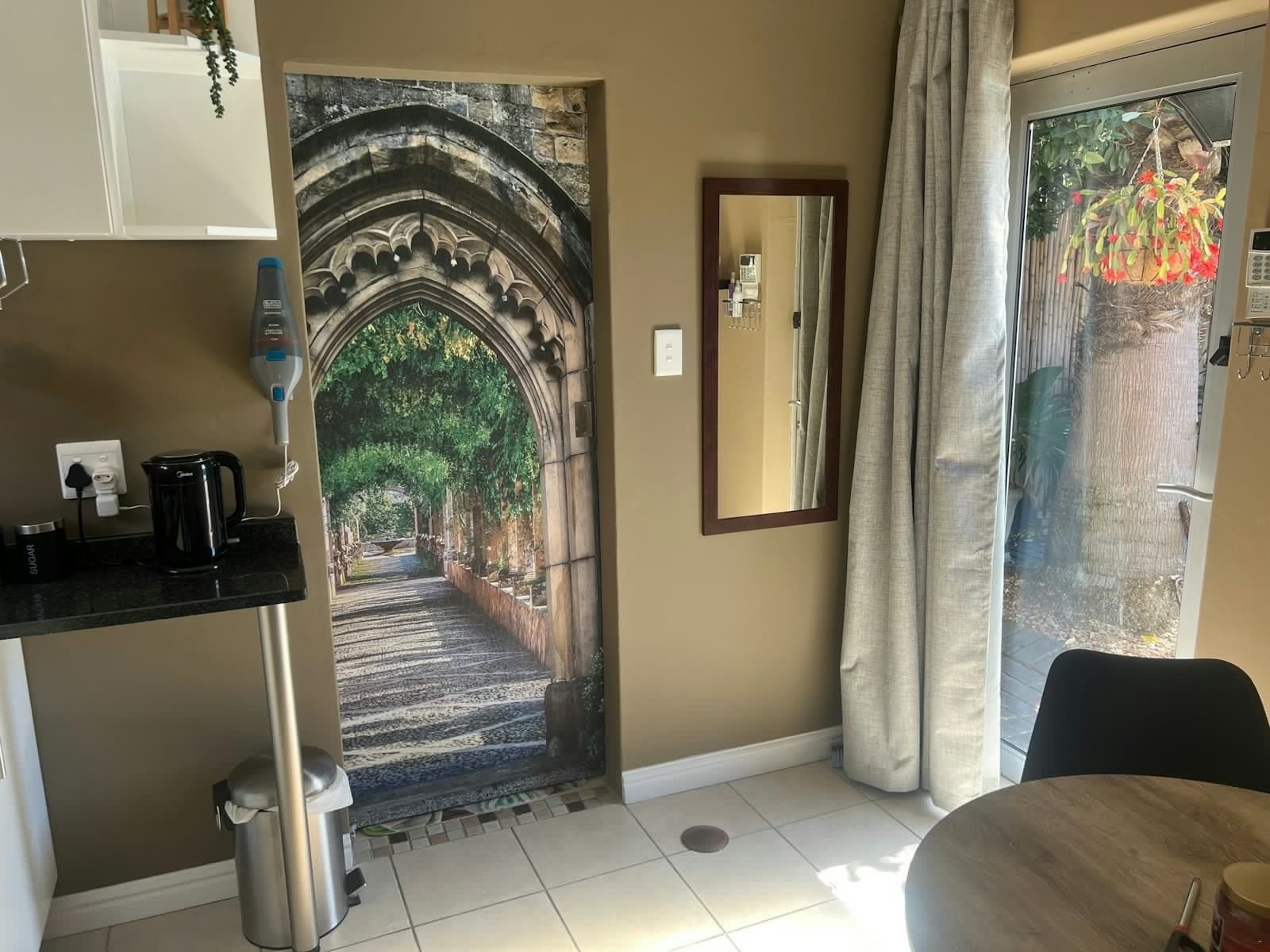 Kitchenette and garden door